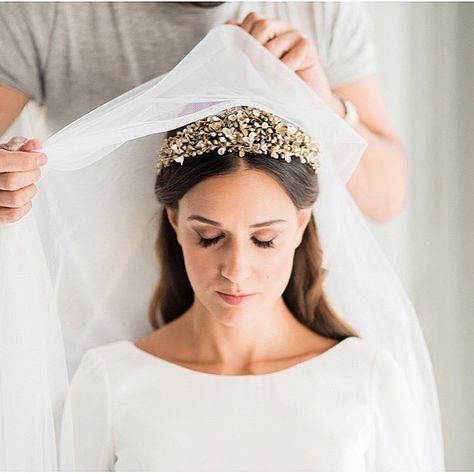 Accessori per capelli sposa: le tendenze più belle del 2020!